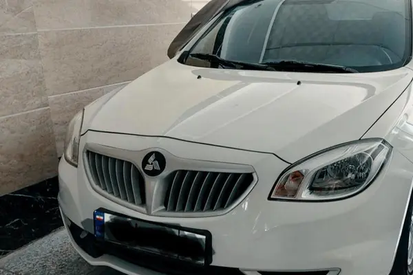 برلیانس، H330