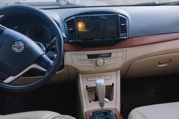 ام جی  350