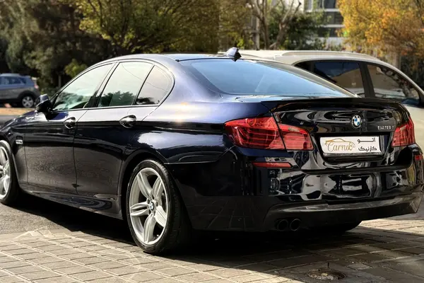 ب ام و، سری 5 سدان