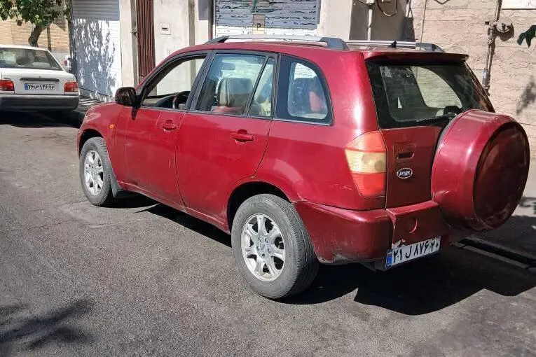 ام وی ام،  X33