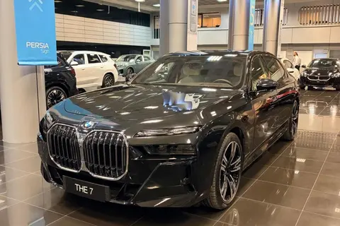 ب ام و، سری 7