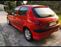پژو، 206