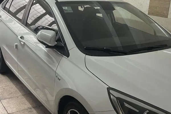 چری، آریزو 5T اسپرت FL