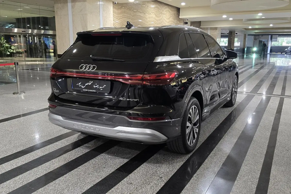آئودی،  Q5 e-tron