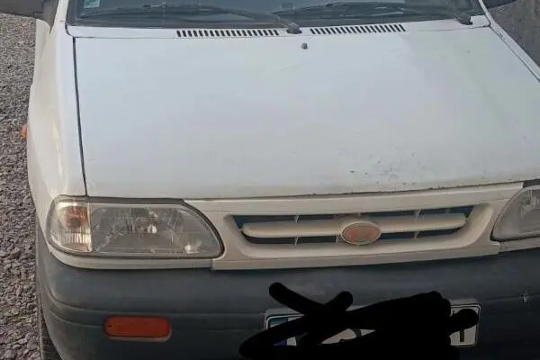 پراید، صندوق دار