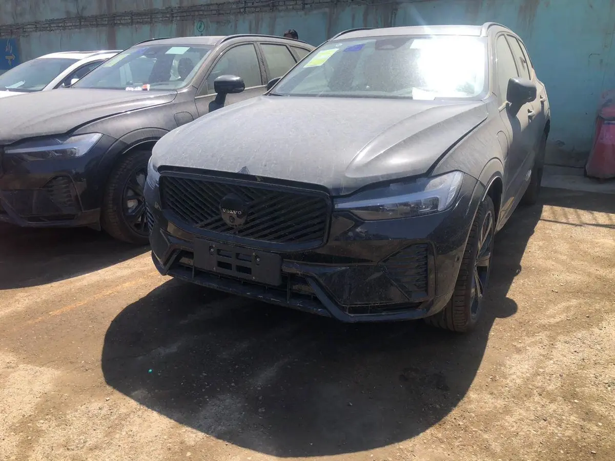 ولوو،  XC60