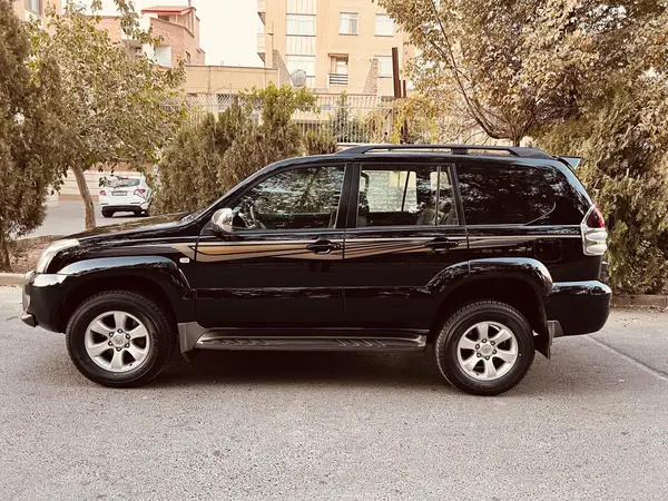 تویوتا، پرادو  چهار در