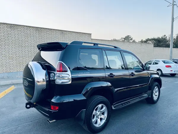 تویوتا، پرادو  چهار در