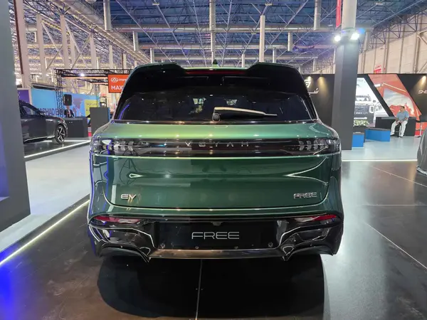 حواله وویا، فری