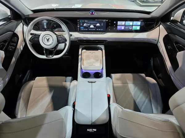 حواله وویا، فری