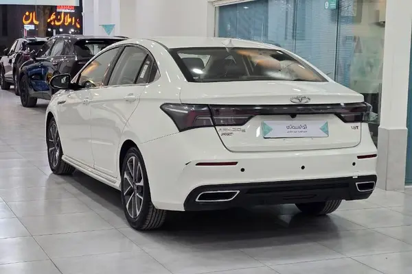 فونیکس، آریزو 6 پرو