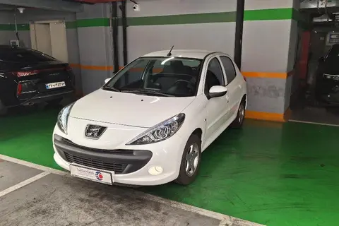 پژو، 207