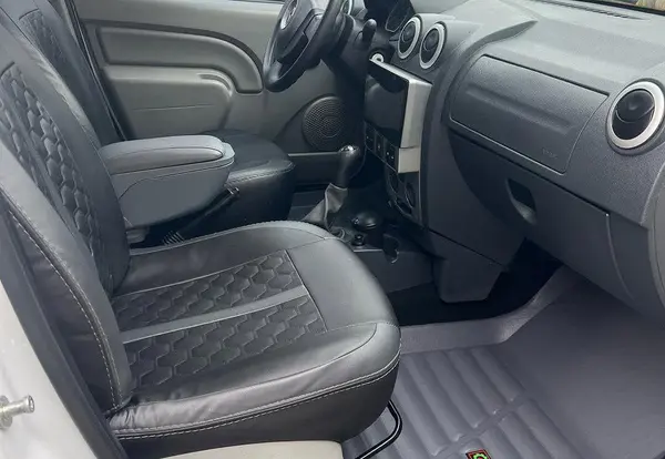 رنو  تندر 90