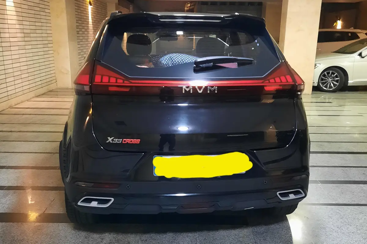 ام وی ام  X33 کراس