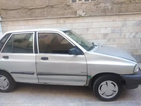 پراید، صندوق دار