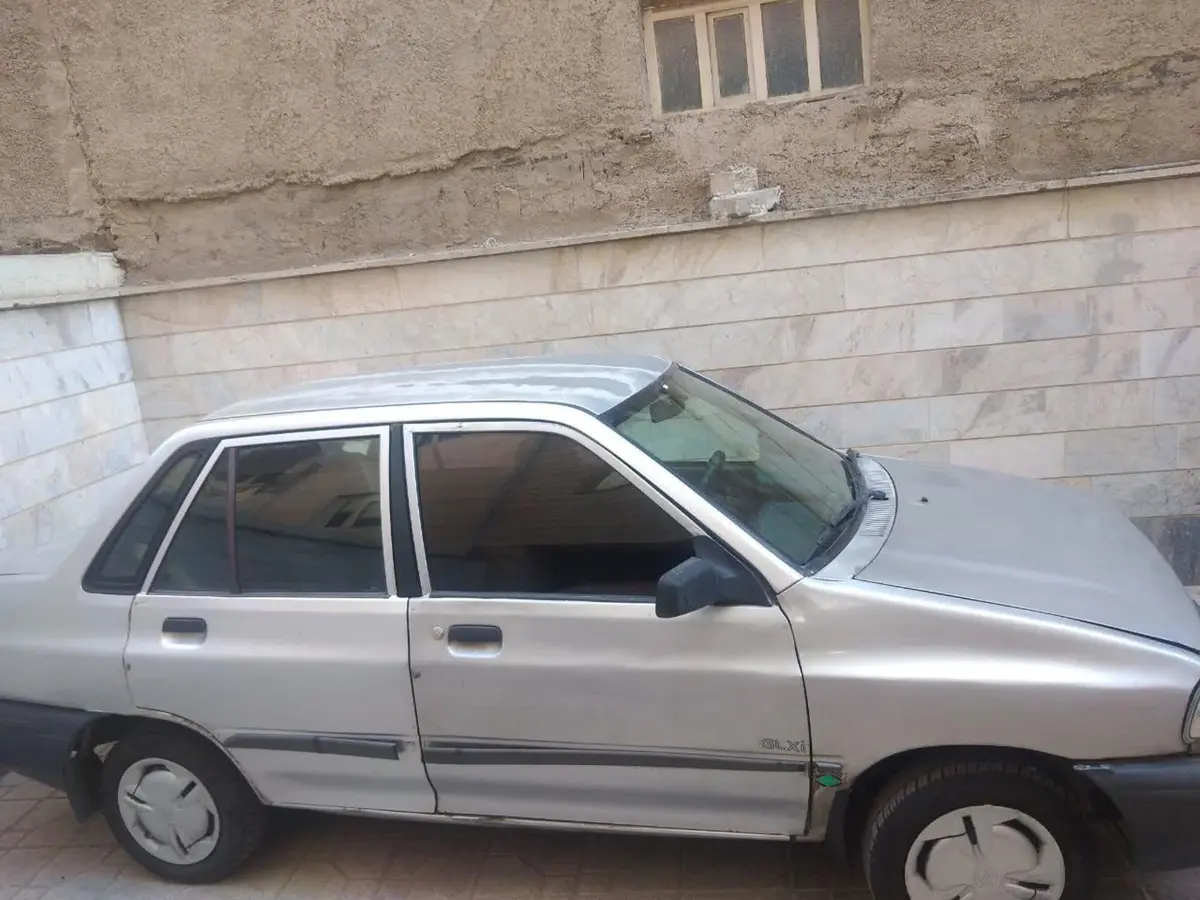 پراید،  صندوق دار