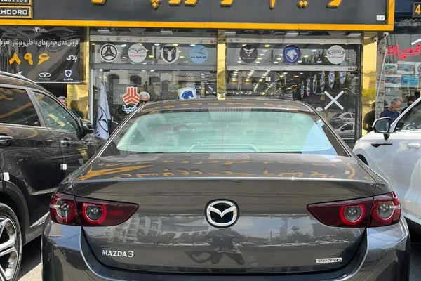 مزدا، 3 وارداتی