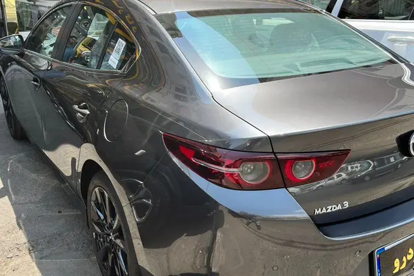 مزدا، 3 وارداتی