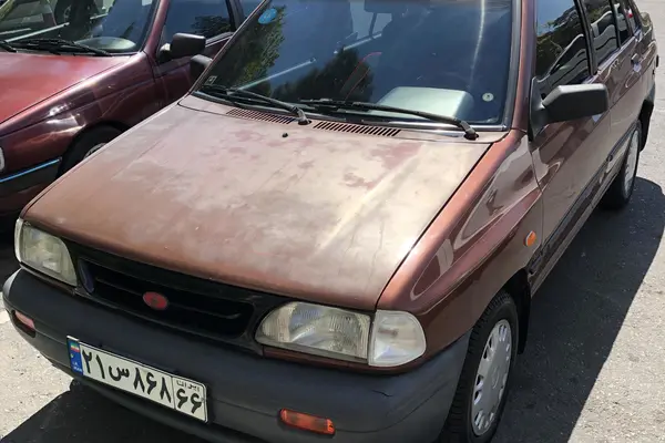 پراید، صندوق دار