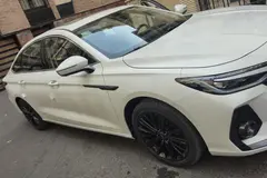 فونیکس، آریزو 8 (Z8)