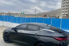 کی ام سی، J7