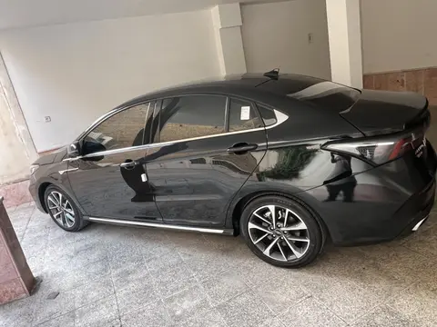 فونیکس، آریزو 6 پرو