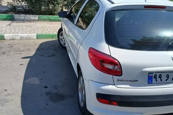 پژو  207