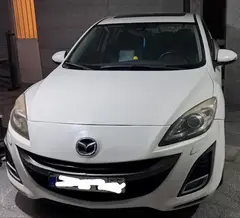 مزدا، 3 نیو صندوق دار