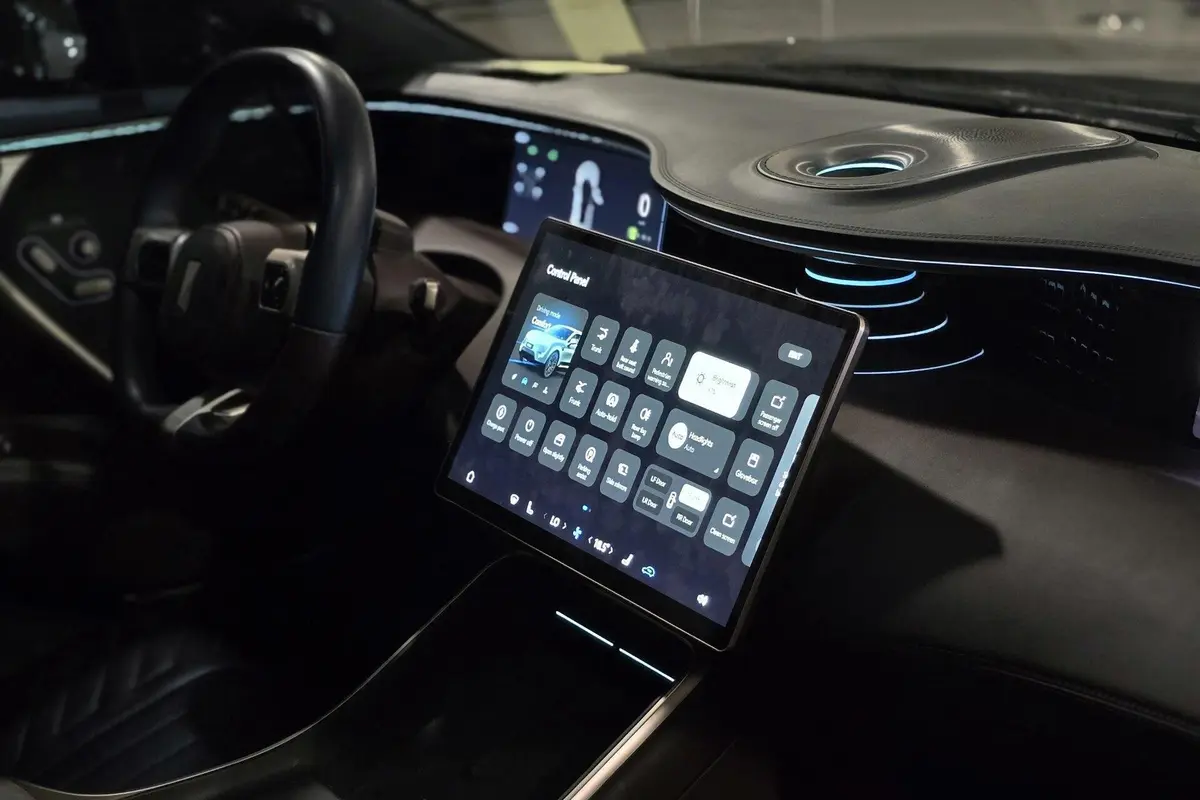 اوتار،  11EV