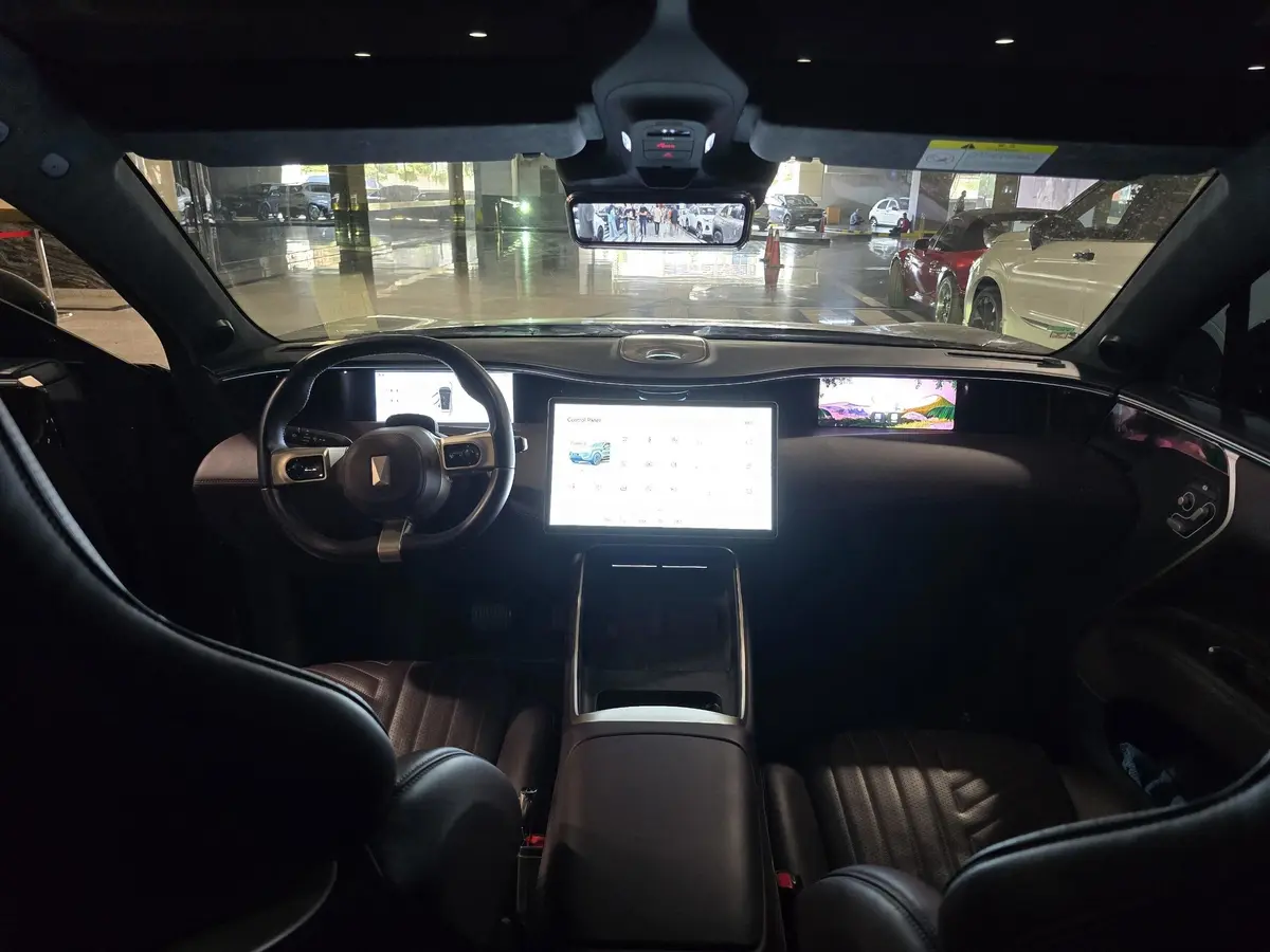 اوتار،  11EV