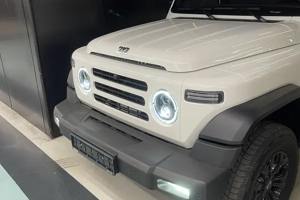 بی ای دبلیو (BAW)  212
