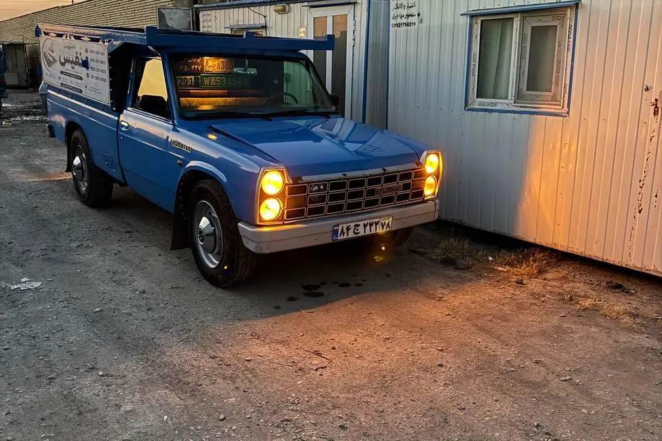 زامیاد،  وانت نیسان