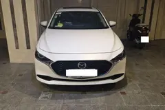 مزدا، 3 وارداتی