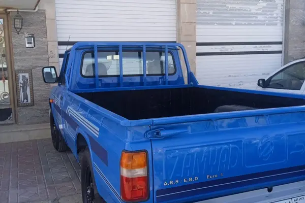 زامیاد، وانت نیسان