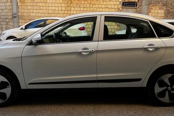 دانگ فنگ  E70
