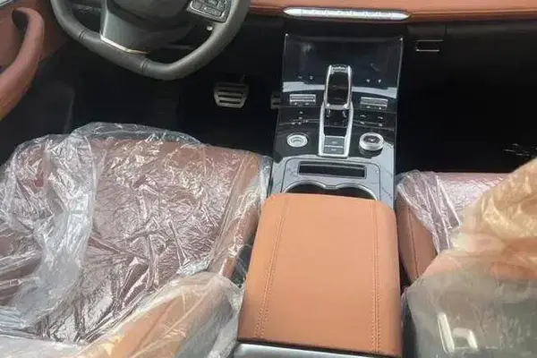 فونیکس، تیگو 8 پرو مکس (F8 PRO MAX)