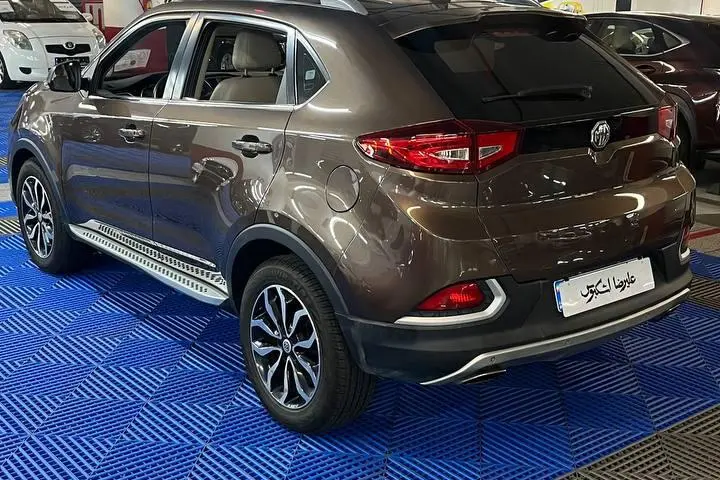 ام جی،  GS