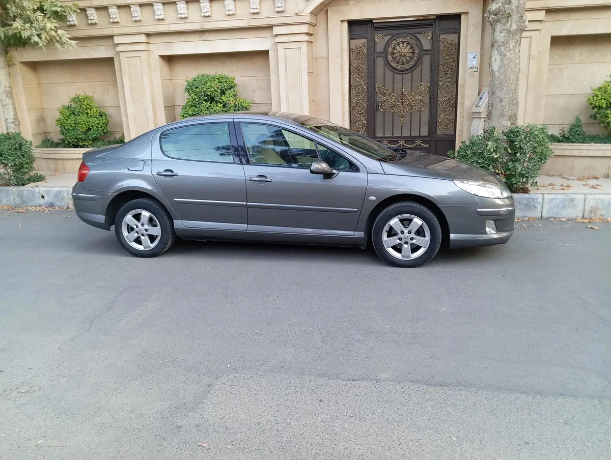پژو،  407