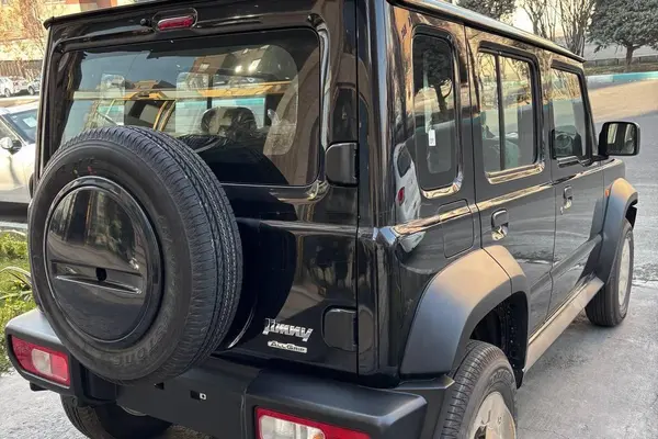 سوزوکی، جیمنی 5 در