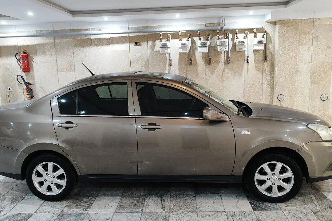 ام وی ام،  550