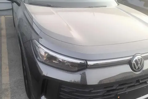 فولکس، تایرون L