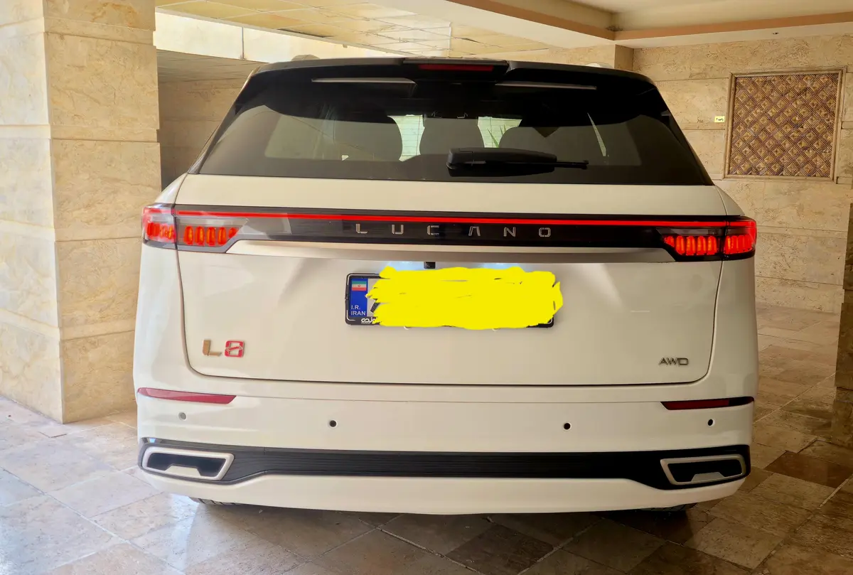 لوکانو،  L8