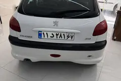 پژو، 206