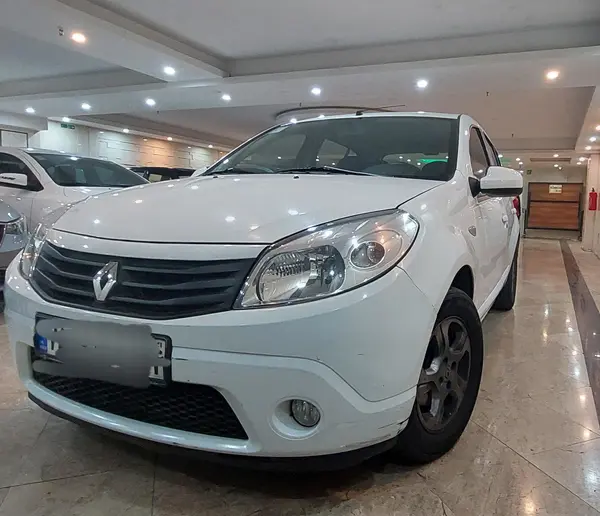 رنو، ساندرو