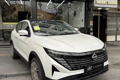 نیسان، قشقایی
