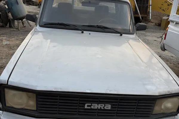 کارا، تک کابین