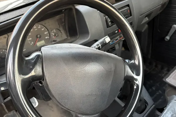 کارا، تک کابین