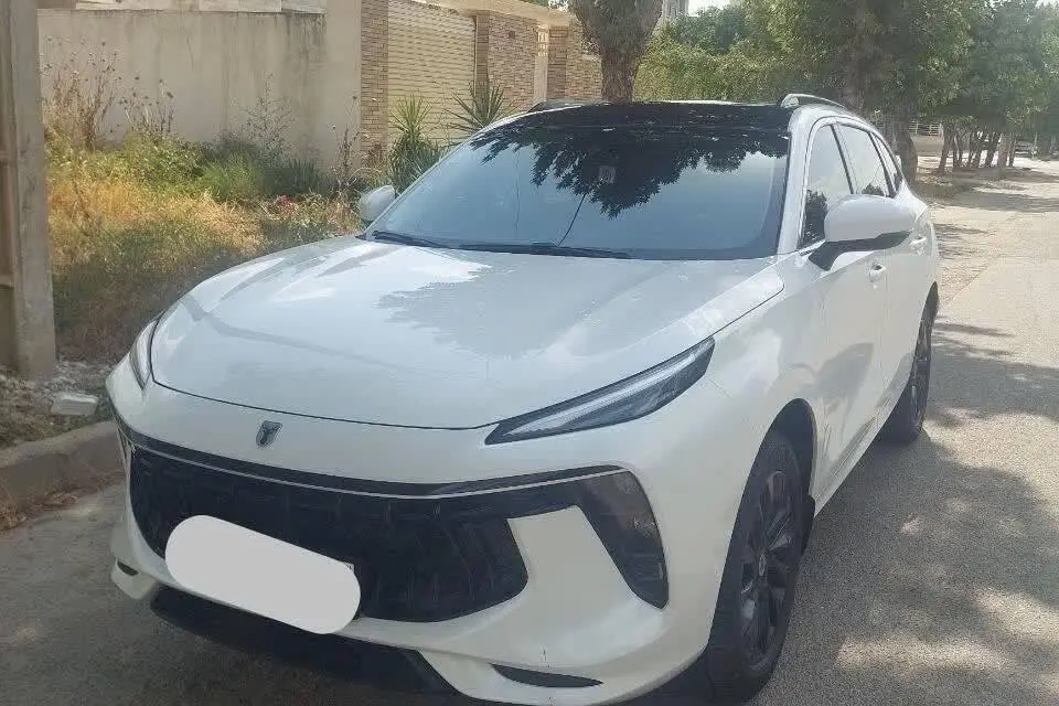 لاماری،  ایما
