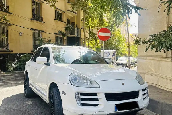 پورشه، کاین