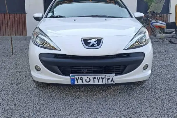 پژو،  207